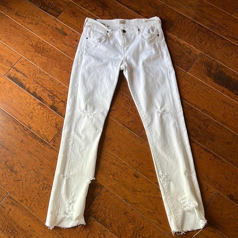 C of H White Distressed Jeans Size 27
